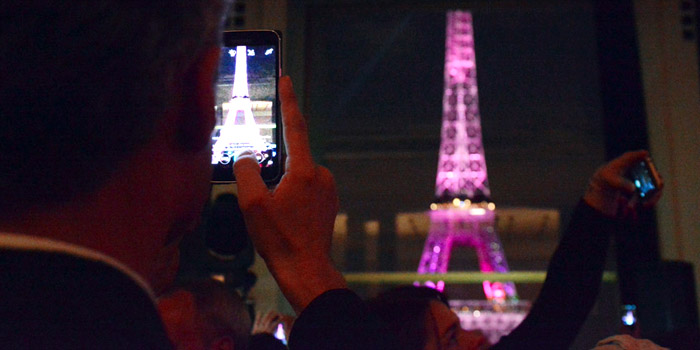 Pink eiffel Bloc